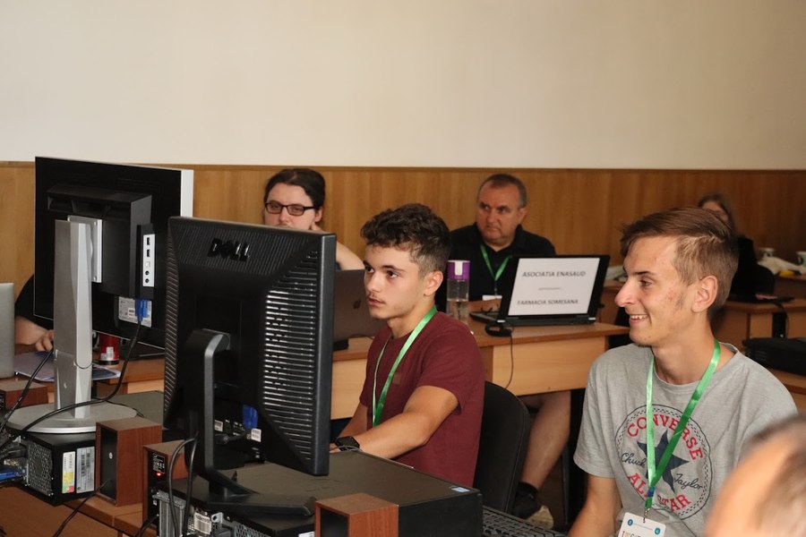 Cea mai longevivă competiție de informatică aplicată din România. Își trimite câștigătorii la facultate FOTO