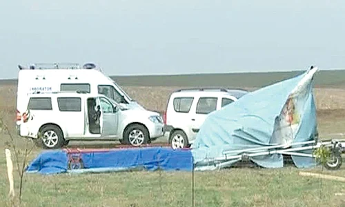 Aici s a prăbuşit pilotul  Gelu Frunză cu avionul de  mici dimensiuni ATEC Zephir jpeg