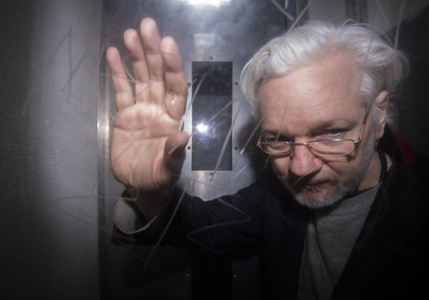 Extrădarea lui Julian Assange. Justiţia britanică solicită noi garanţii din partea Statelor Unite
