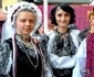 Nuntă tradiţională în costume populare la Drăguş