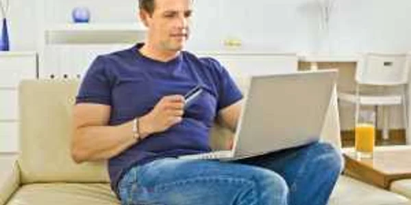 Românii mai au probleme de utilizare a internetului  