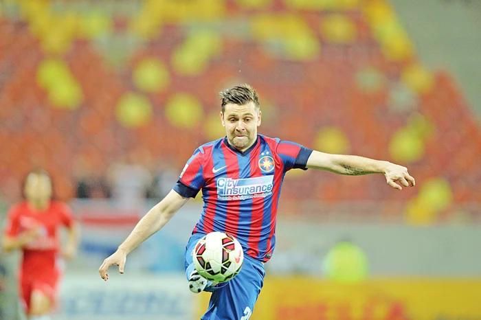 Rusescu a fost eroul negativ al Stelei în înfrângerea cu OţelulFOTOGRAFII: Mediafax