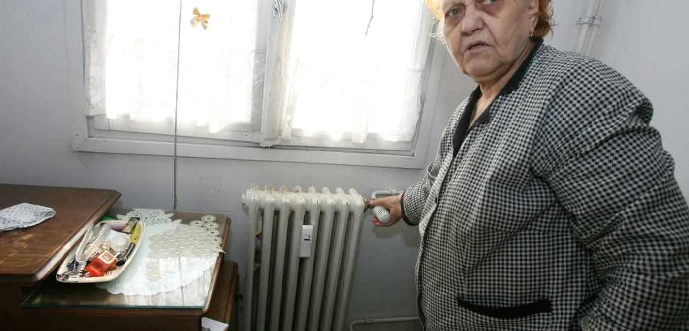 Operatorii vor fi obligaţi să contorizeze toate suprafeţele comune unde poate ajunge căldura. Foto: Adevărul