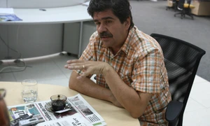 Interviu cu Radu Paraschivescu Sînt orice, numai moralist nu jpeg