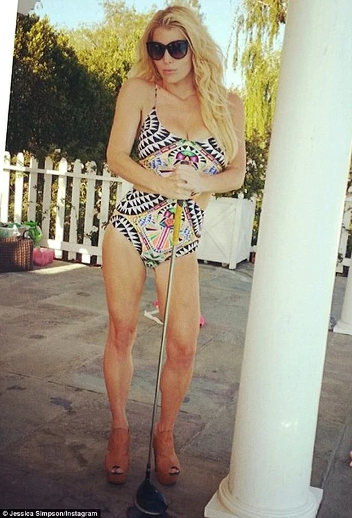 
    Jessica Simpson (Instagram)  
