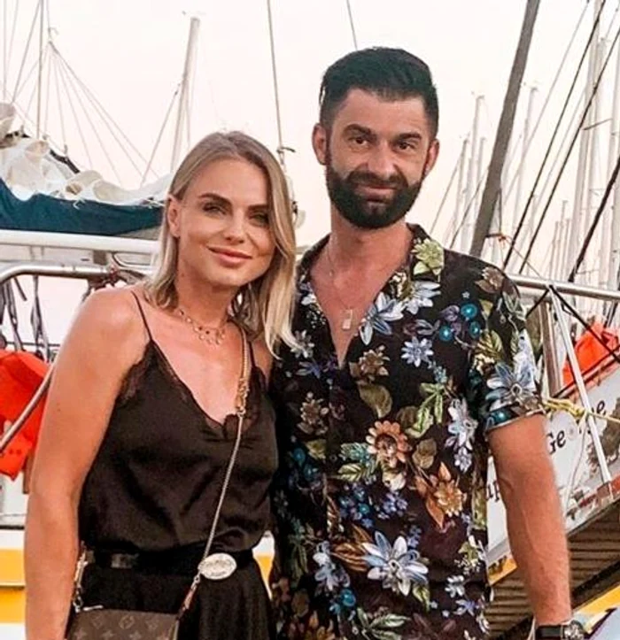 S-au bronzat pe plaja Skopelos