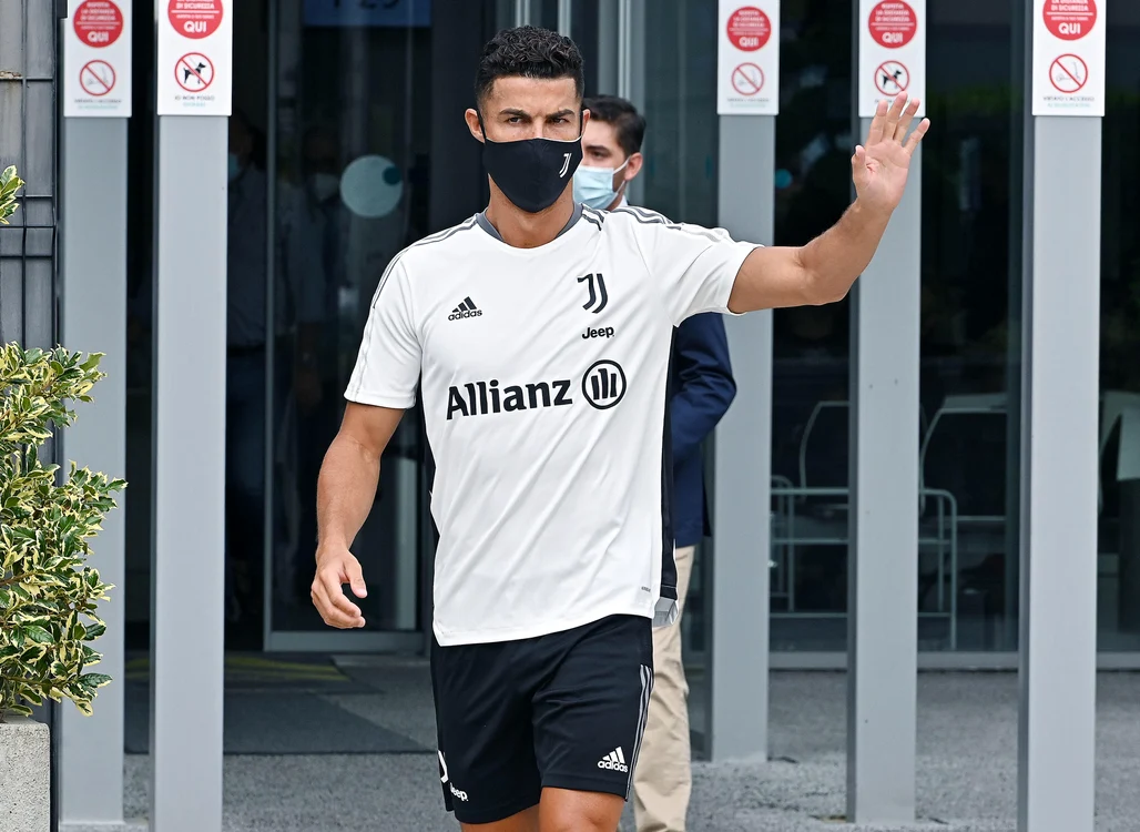 
    Cristiano Ronaldo s-a despărțit de Juventus Torino după trei ani competiționaliFoto: EPA-EFE  