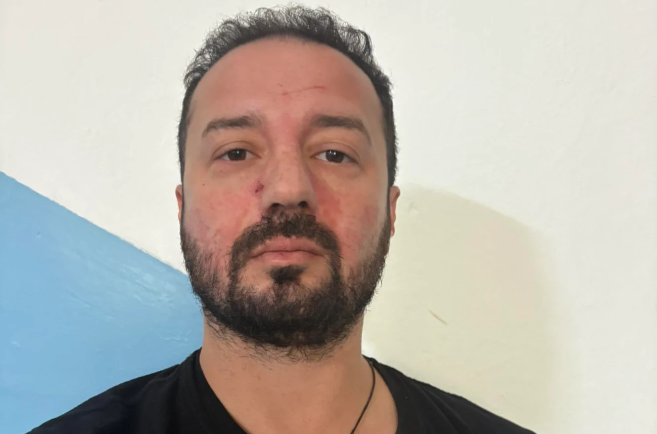 Bărbatul care a strigat „Marş la Moscova” către Călin Georgescu a depus o plângere în care susține că a fost agresat