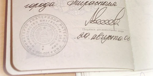 Mihail Burla este român în acte