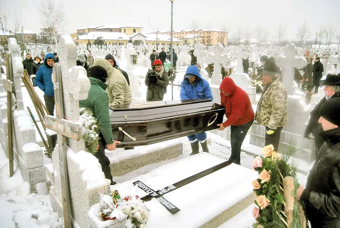 George Alexandru a fost  înmormântat la Cimitirul  Ghencea 3 Militar
