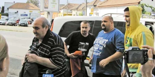Acuzaţii au fost aduşi la Alba Iulia pentru declaraţii