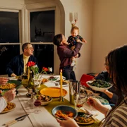 Cină în familie Foto Bon Appetit jpg
