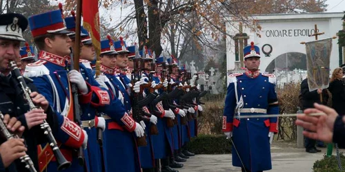 La Caransebeș va fi marcată Ziua în care oamenii au ieșit în stradă 