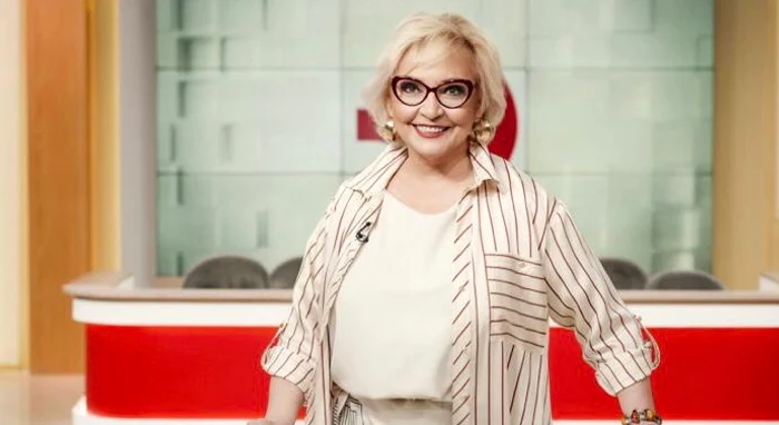 Mihaela Tatu moderează emisiunea “ În direct cu România” la Antena 1 foto: Antena 1