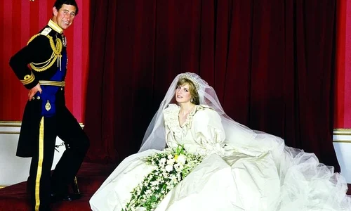 Prinţesă  pentru o zi   Istoria rochiei de mireasă jpeg