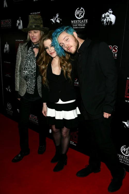 Lisa Marie Presley și Benjamin (3) jpg