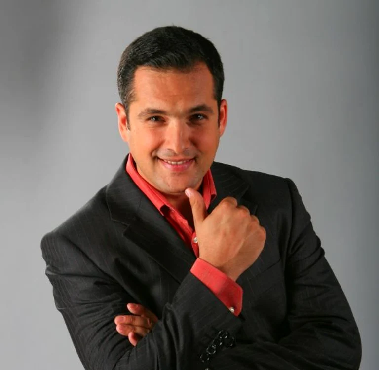 
    Mădălin Ionescu  