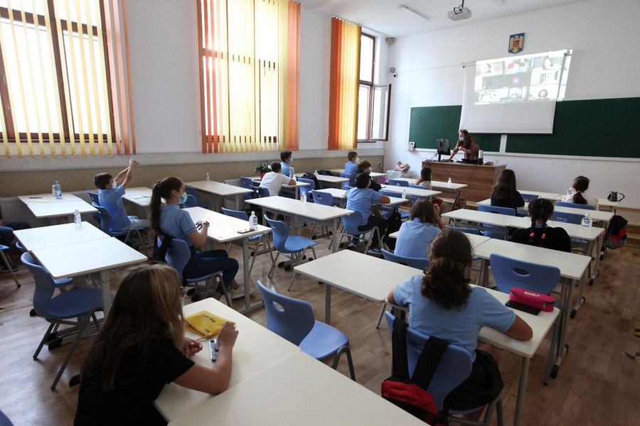Dezastru la testele PISA: Suntem penultimii din Europa la educație
