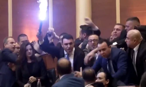 FOTO Captură Video X