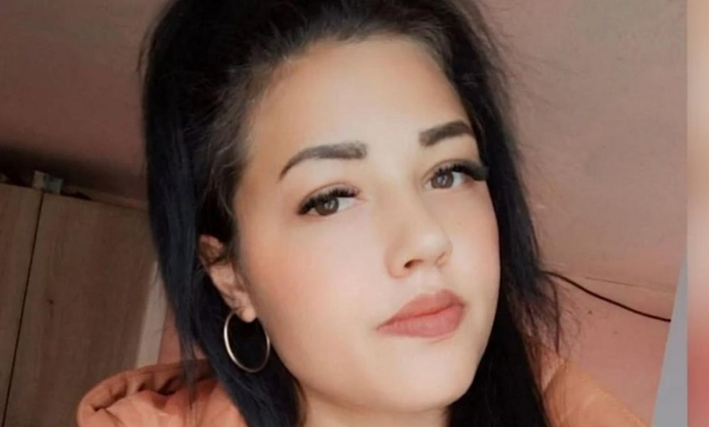 Tânără de 23 de ani, ucisă și incendiată în propria casă. Poliția îl suspectează pe fostul iubit, un fost pușcăriaș criminal care o răpise în luna februarie