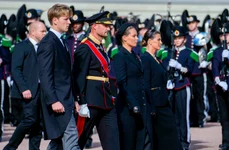 Prințul Sverre Magnus, Regele Haakon, Prințesa Ingrid Alexandra și Prințesa Martha Louise la funeraliile Regelui Harald profimedia 1132750698 jpg