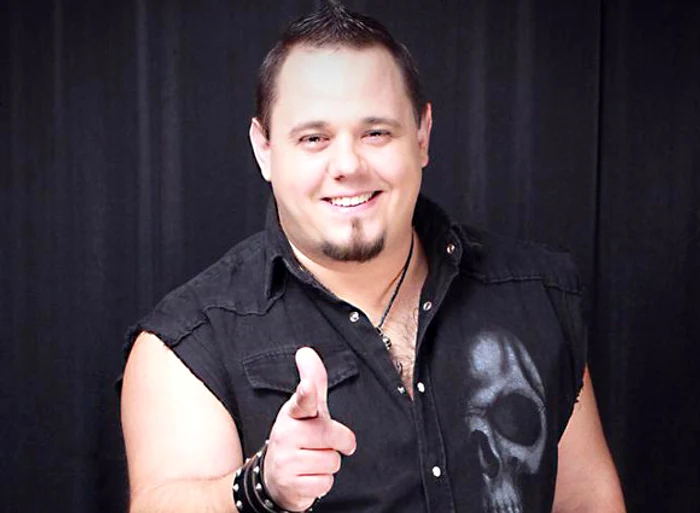 
    Ovidiu Anton a mai participat de patru ori la Selecția Națională Eurovision. În 2016 a reușit, cu piesa „Moment Of Silence”foto: arhivă personală  