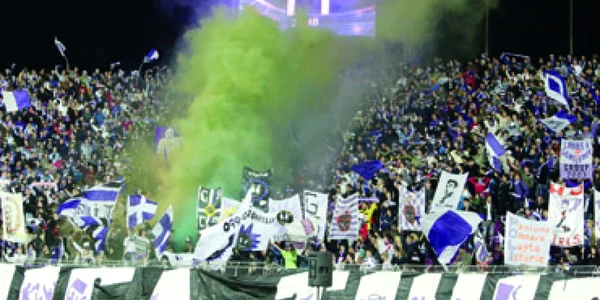 Timişoara: Agitaţie şi emoţie pe lângă stadion
