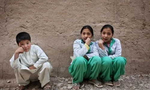 FOTO Povestea fetelor din Afganistan crescute ca băieţi pentru a salva onoarea familiei jpeg