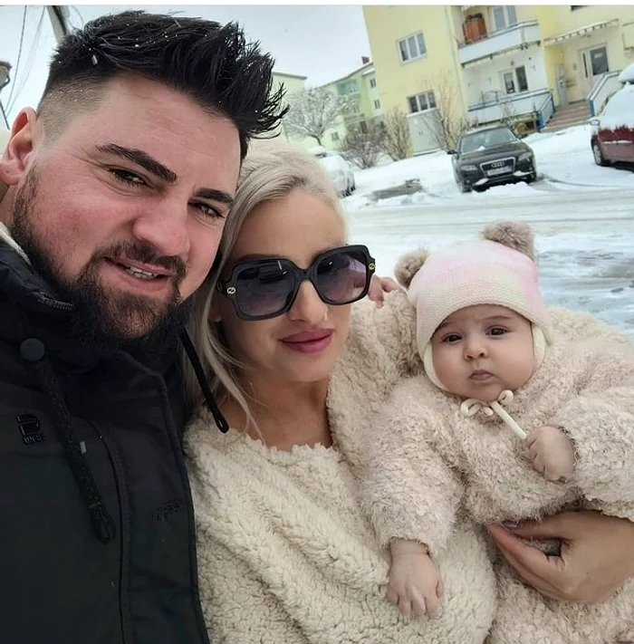 Sânziana și Nicolae Zuluf au două fetițe, Izabela (5 ani) și Antonia (5 luni)Foto: Instagram