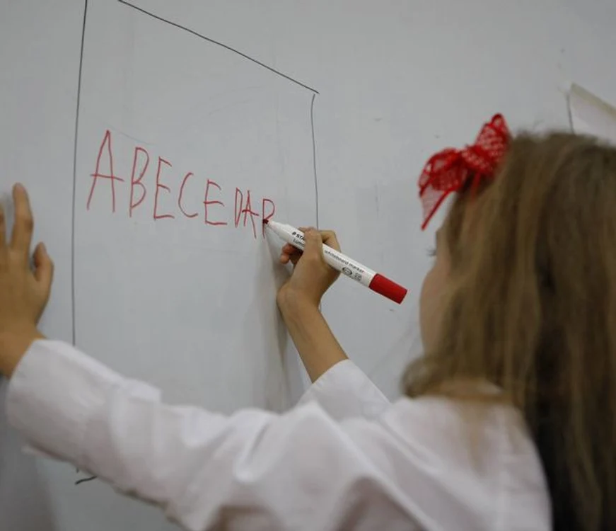 Epitetul antepus şi alte fineţuri literare jpeg