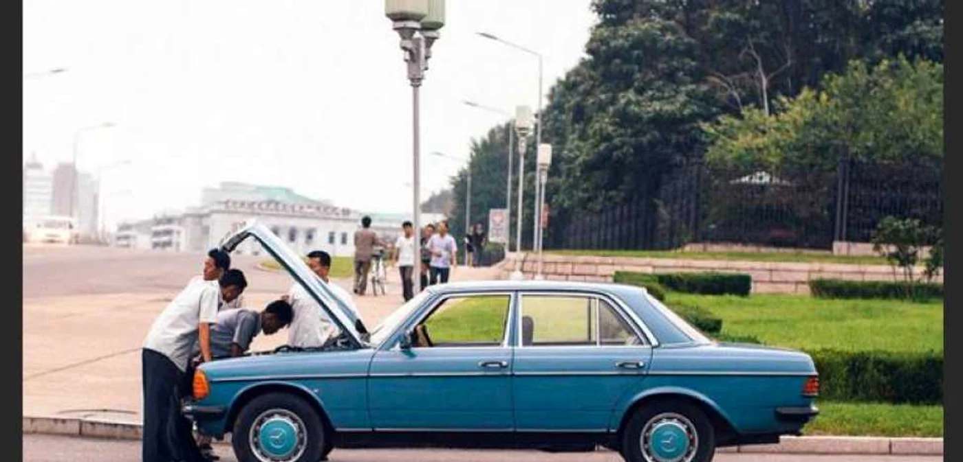 O secvenţă obişnuită pe străzile din Coreea de Nord FOTO @pemberton/Instagram