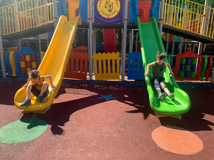 Cristina Balan si a retras copiii cu sindrom Down de la scoala (2) jpg