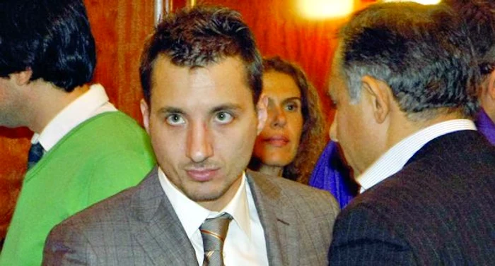 Bogdan se ocupă de hotel