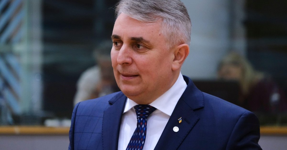În plină grevă a profesorilor, Lucian Bode anunță creșterea soldelor și a salariilor angajaților MAI, din iunie