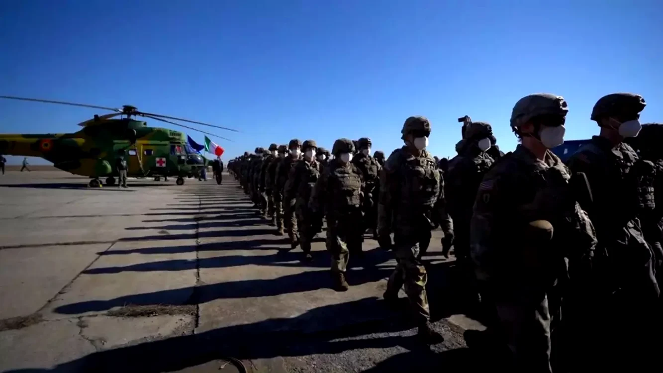 Administrația americană retrage 800 de militari din România.