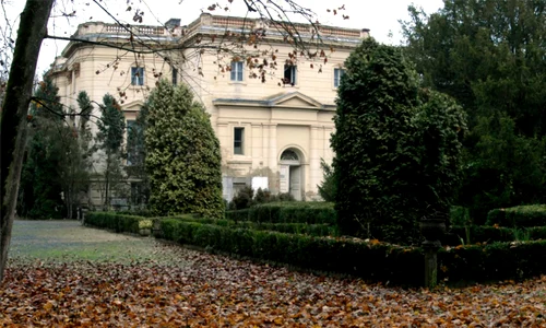 Palatul Teleki Mocioni din Căpîlnaș jpeg