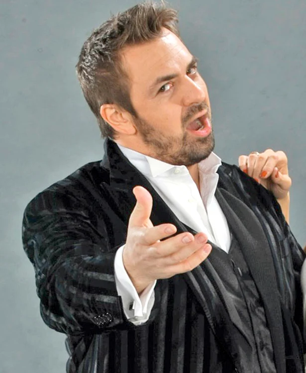 
    Horia Brenciu  
