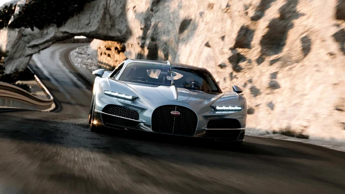 Tourbillon primul hibrid de la Bugatti Foto bugatti com