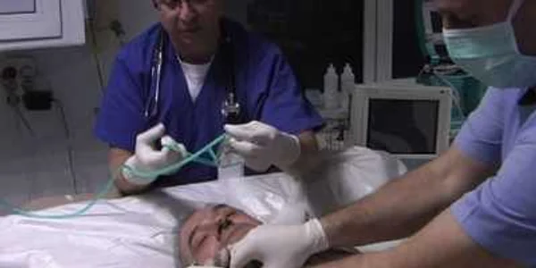 Medicii au tratat pacienţii înjunghiaţi 