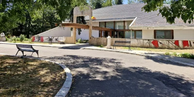 Muzeul de Arta Targu Jiu 1 jpeg