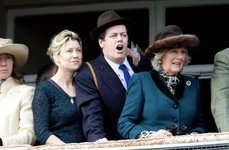 Sara Parker Bowles, Tom Parker Bowles si Regina Camilla profimedia 0121576076 jpg
