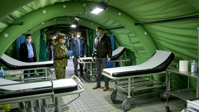 9 klaus iohannis inspectie spital de campanie militar criza coronavirus 2 jpg jpeg