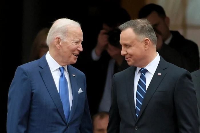 Joe Biden, preşedintele Statelor Unite ale Americii, alături de preşedintele Poloniei, Andrzej Duda. FOTO EPA EFE