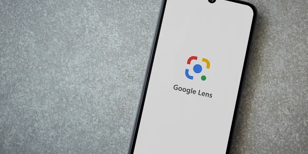 Google Lens FOTO Shutterstock jpg