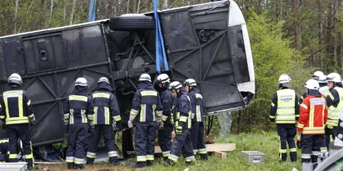autocar accident germania foto bild.de
