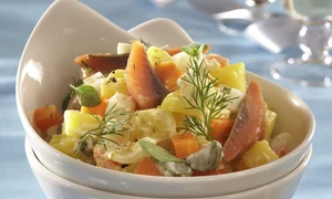 salata cu somon afumat jpeg