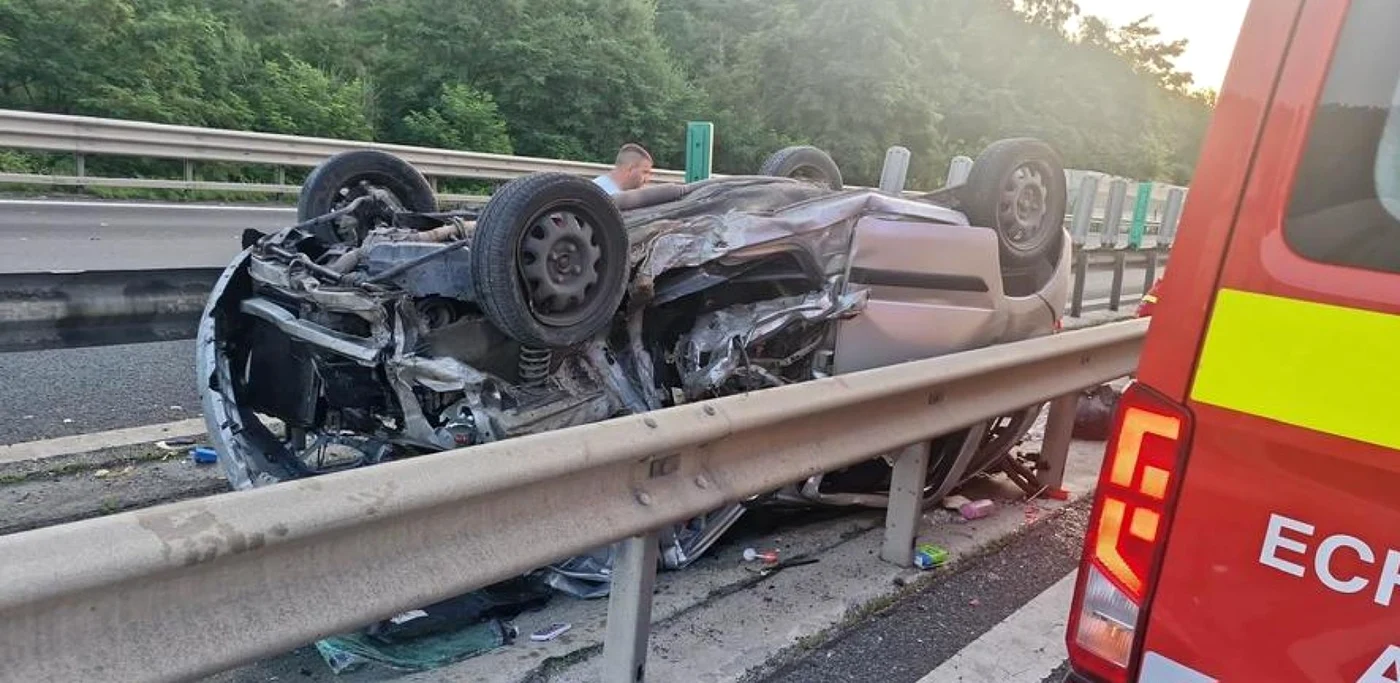 Accidentul s-a produs pe A1 / foto: ISU Sibiu