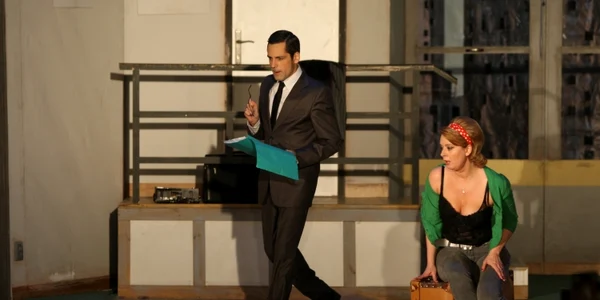 Ştefan Bănică Jr a debutat ca regizor de teatru