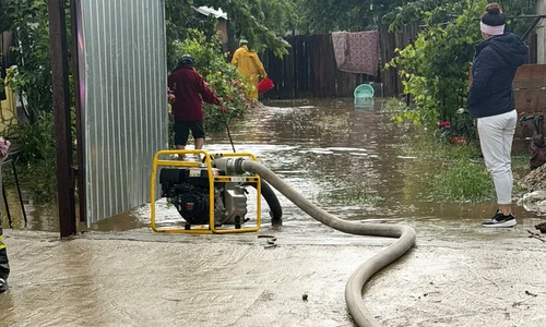 Inundatii Galaţi 05 prefectura Galaţi jpg
