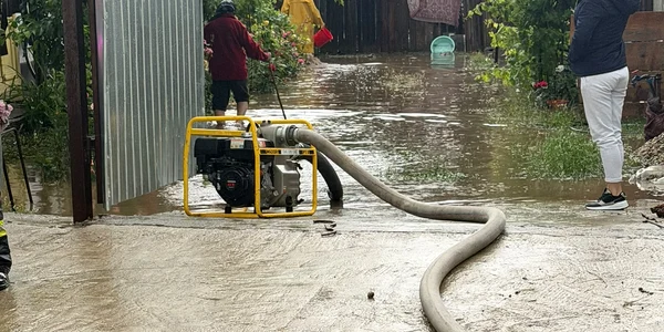 Inundatii Galaţi 05 prefectura Galaţi jpg
